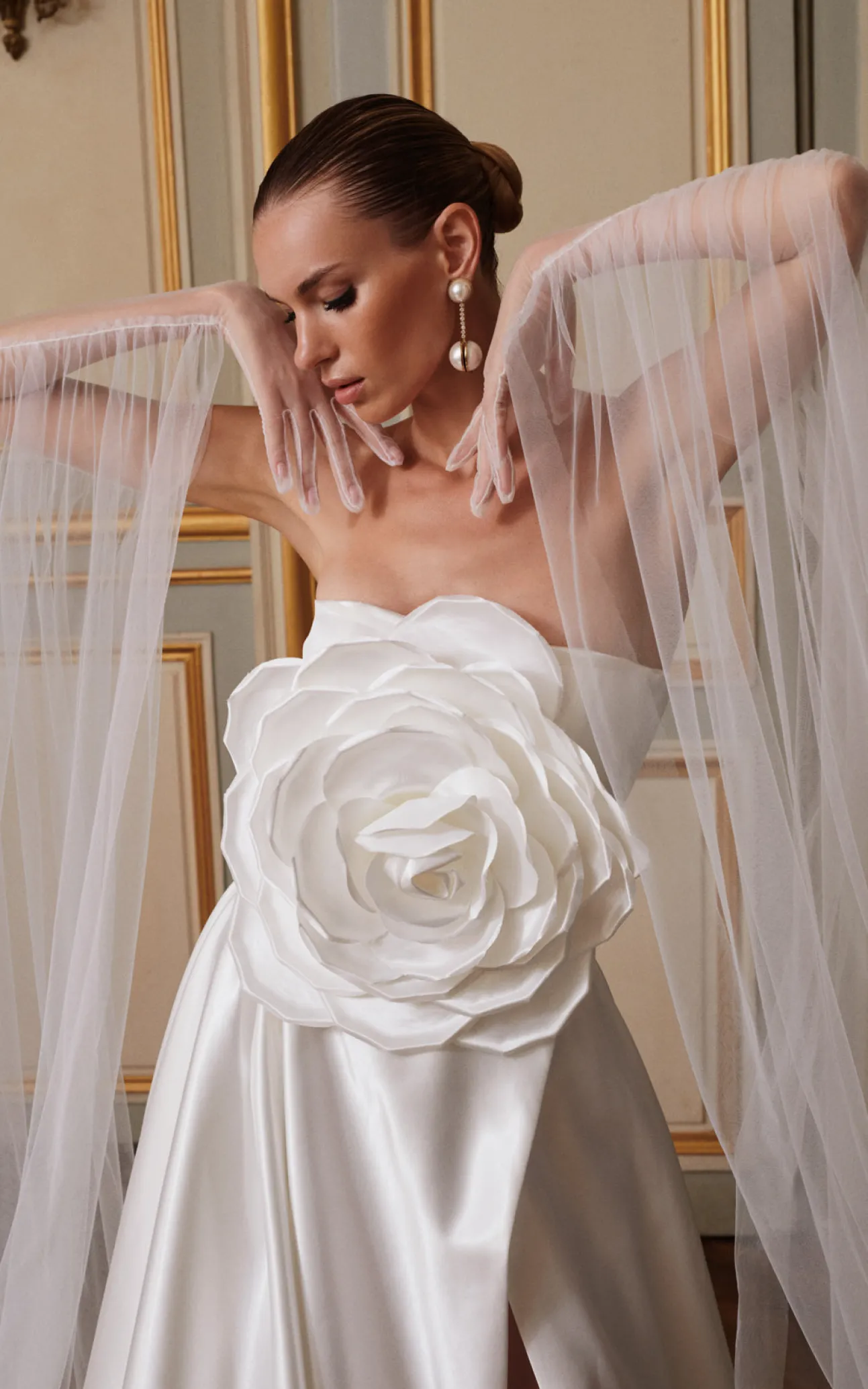 Marquise Gloves