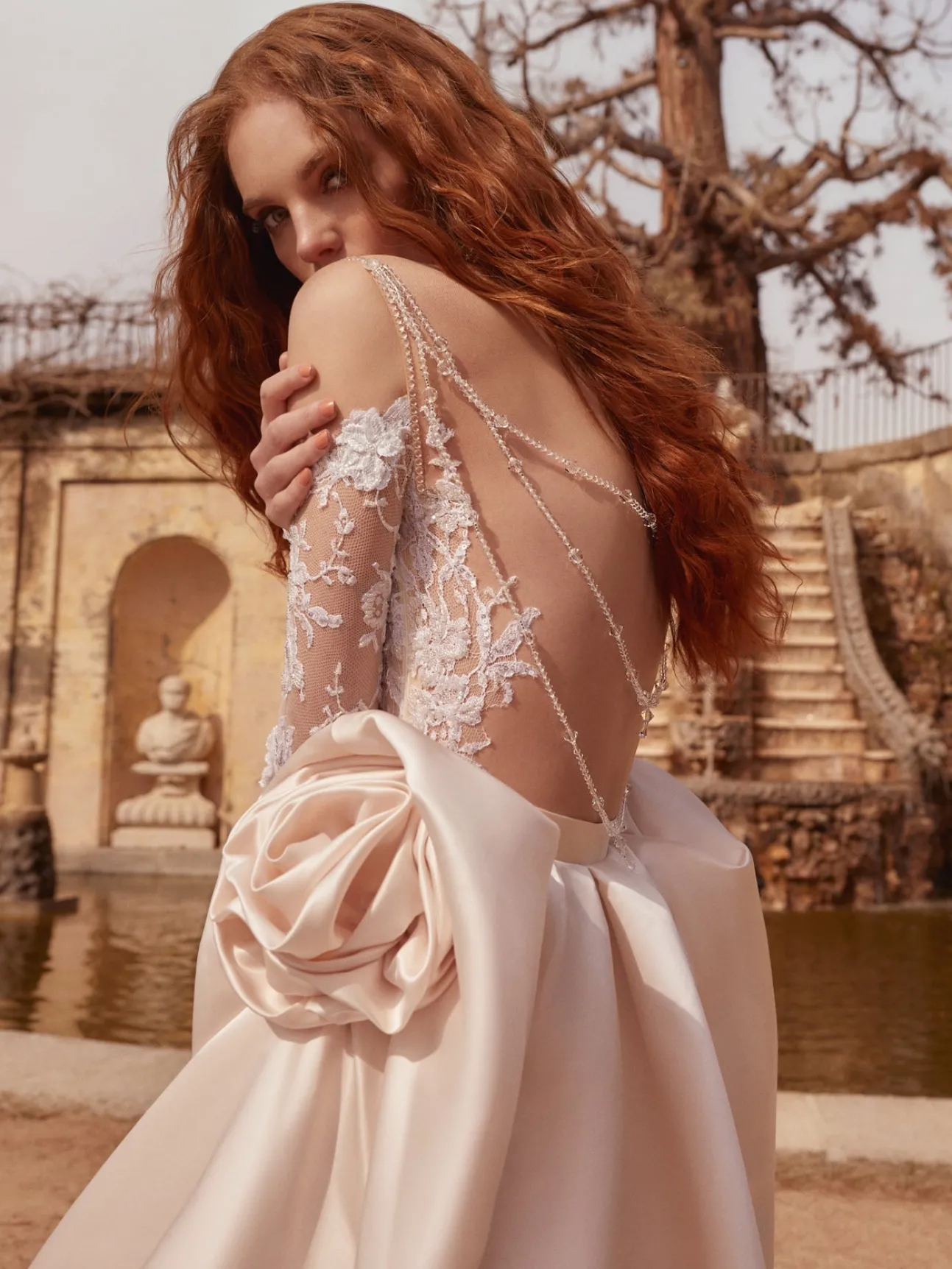 Noel Overskirt